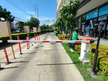 งานเปลี่ยนแขนไม้กั้นรถ Condo Fuse Sense