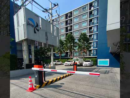 ตู้ไม้กั้นรถยนต์ชุดใหม่พร้อมแขนกั้น The Prop Condo